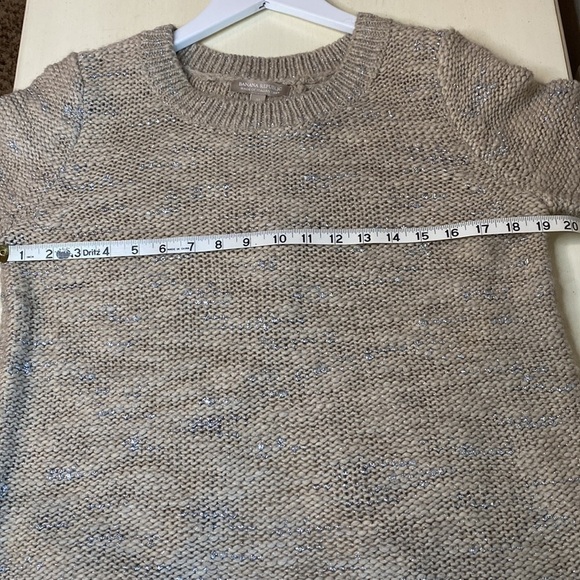 BANANA REPUBLIC “Butterfly Lure” Italian Yarn Split Back Sweater Size Medium - Picture 11 of 15